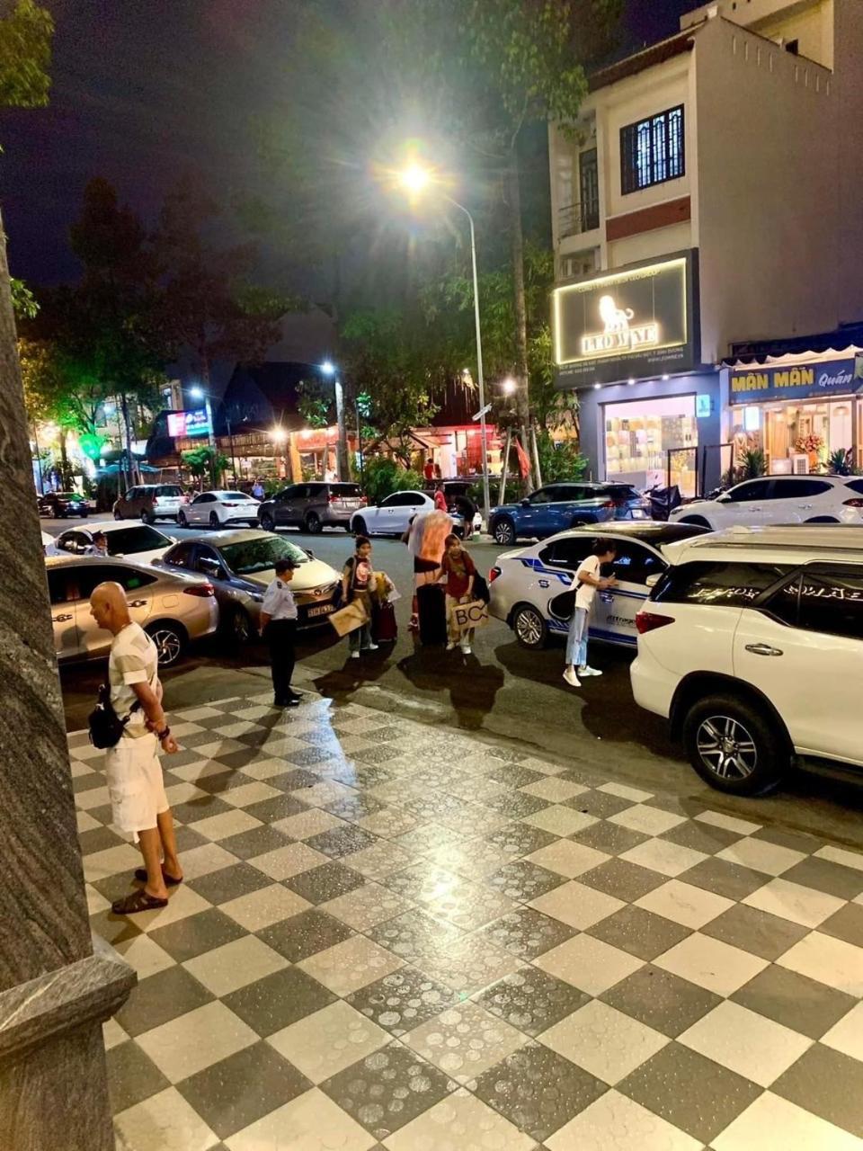 Sao Bang Hotel Thu Dau Mot Εξωτερικό φωτογραφία